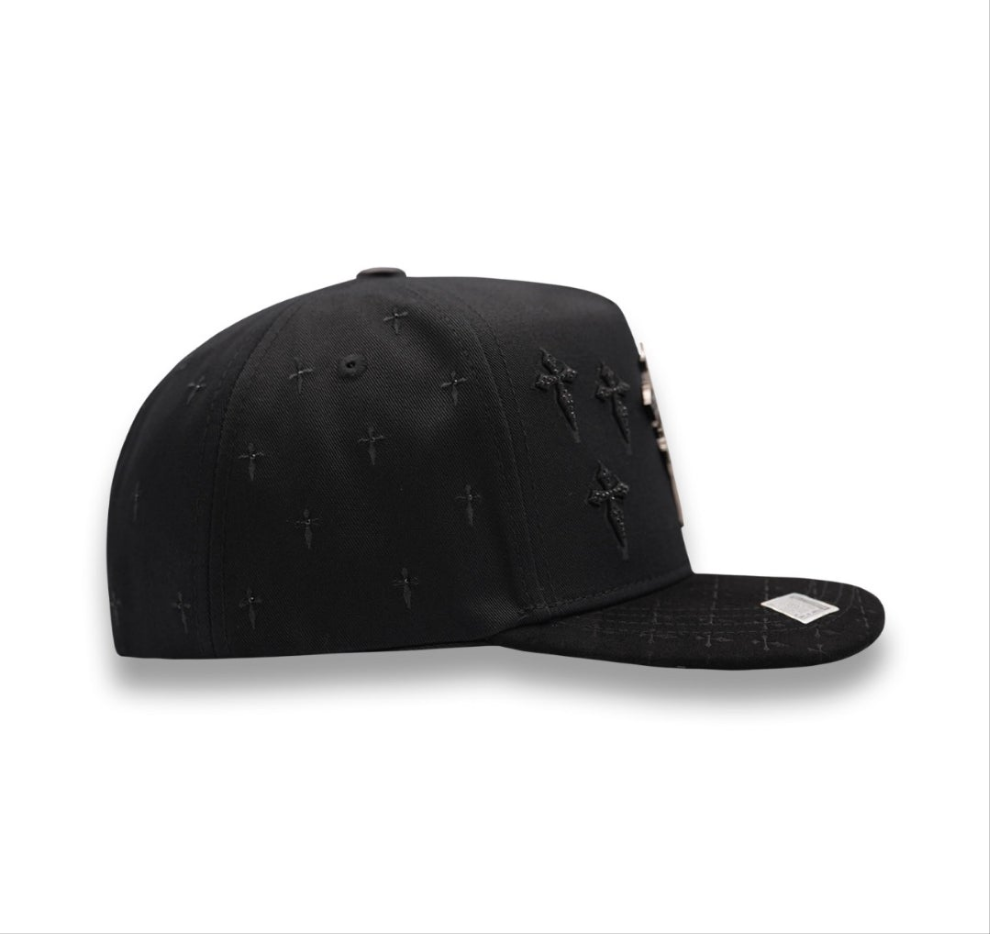 Cruces Black