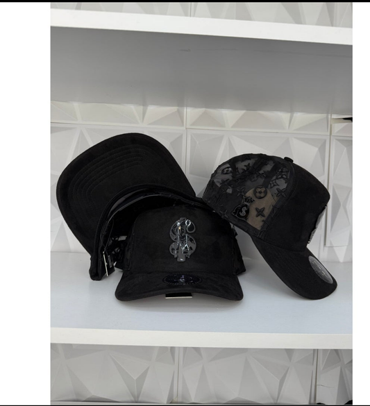 Money Sign SnapBack Gorra- Gamuza negra